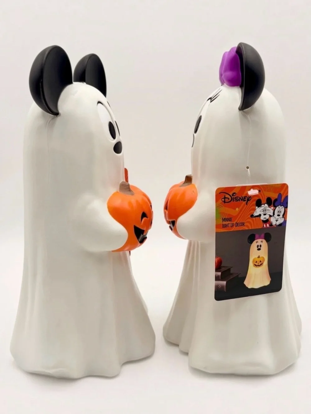 NEW 2026 Disney Halloween Ghost Mickey & Minnie Mouse Pumpkin Light Up Decor NWT
